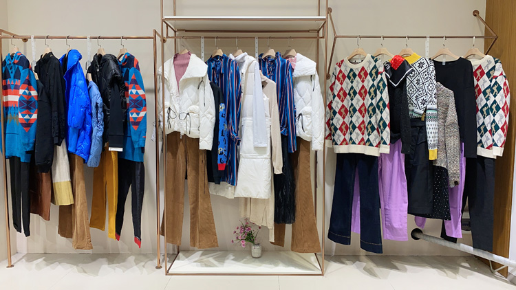 艾利欧20冬品牌折扣女装商场专柜撤柜尾货清仓实体店直播热卖货源