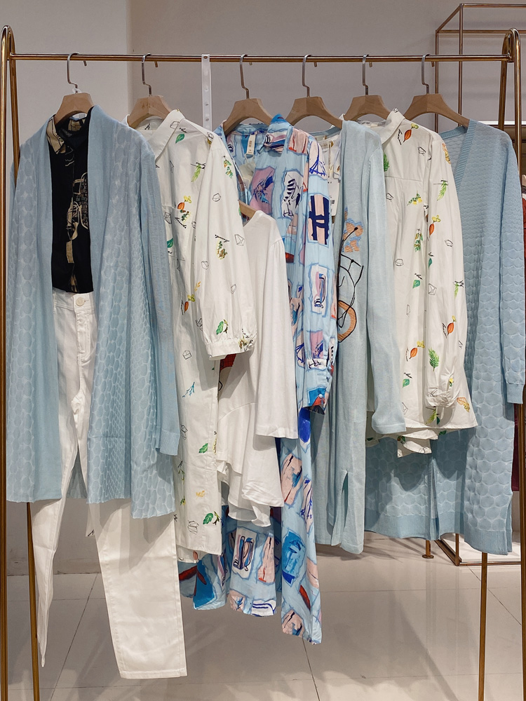 熙然秋品牌女装特价清仓大牌剪标品牌折扣女装铺货快手直播货源走份