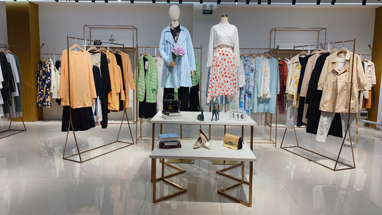 熙然秋品牌女装特价清仓大牌剪标品牌折扣女装铺货快手直播货源走份